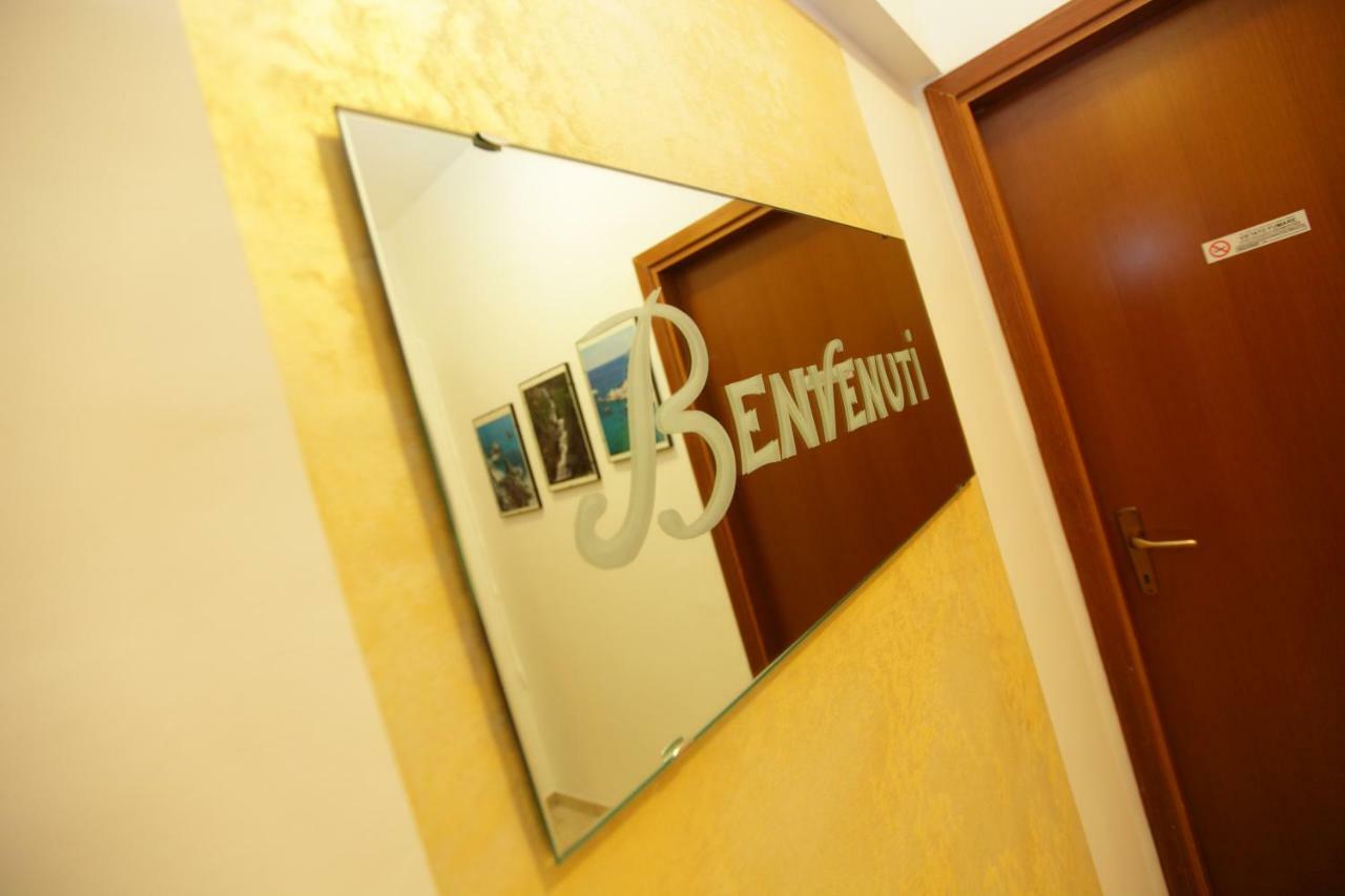 L'Attico Affittacamere B&B Catanzaro Exteriör bild